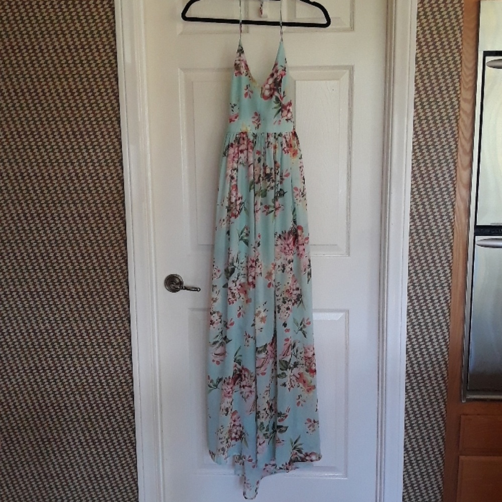 Backless Maxi Dress